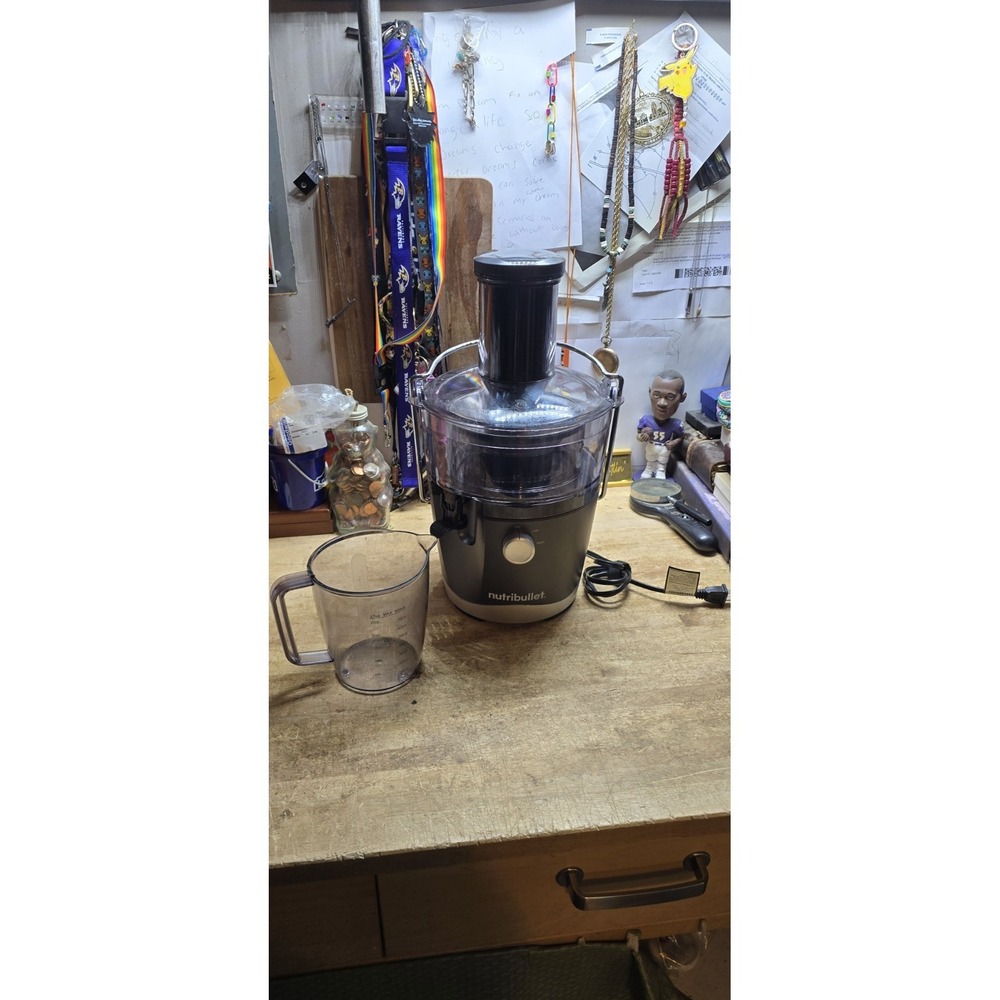 NutriBullet Juicer Centrifugal Juicer Machine, likely the 800watt model NBJ50100